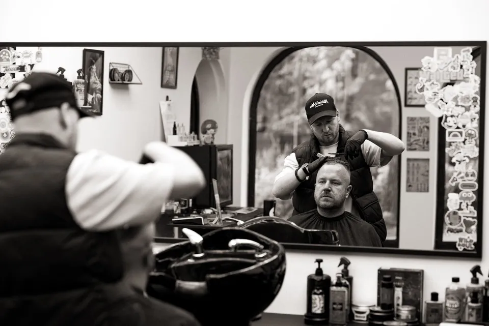 Fade & Cut, Koronowo
